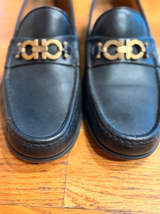 Men’s Ferragamo Black Loafers main image 4